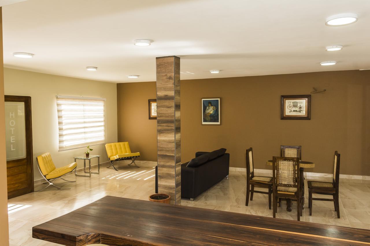 El Suto-Aparthotel San Jose de Chiquitos Bagian luar foto